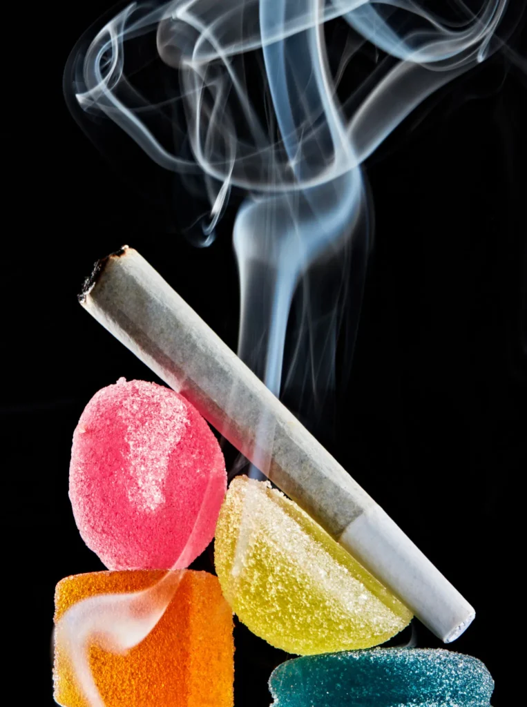 Edibles vs. Smoking Choosing Your Ideal Cannabis Experience