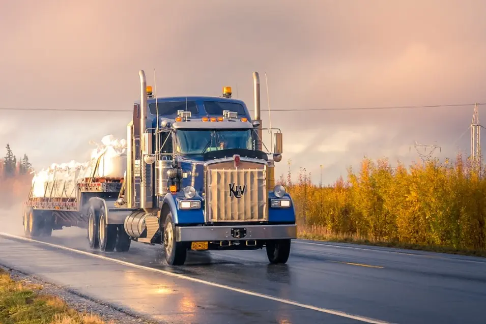 Top Tools and Resources for Modern Trucking Companies