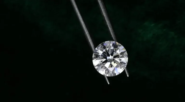 2.8-Carat Lab-Grown Diamond – A Brilliant and Affordable Choice